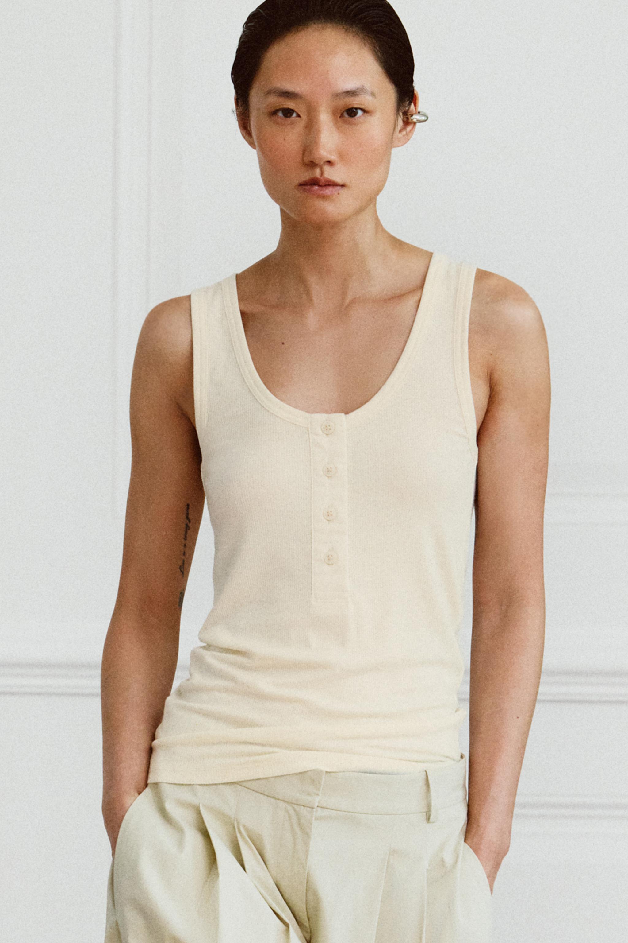 LINEN BLEND BUTTON-FRONT T-SHIRT